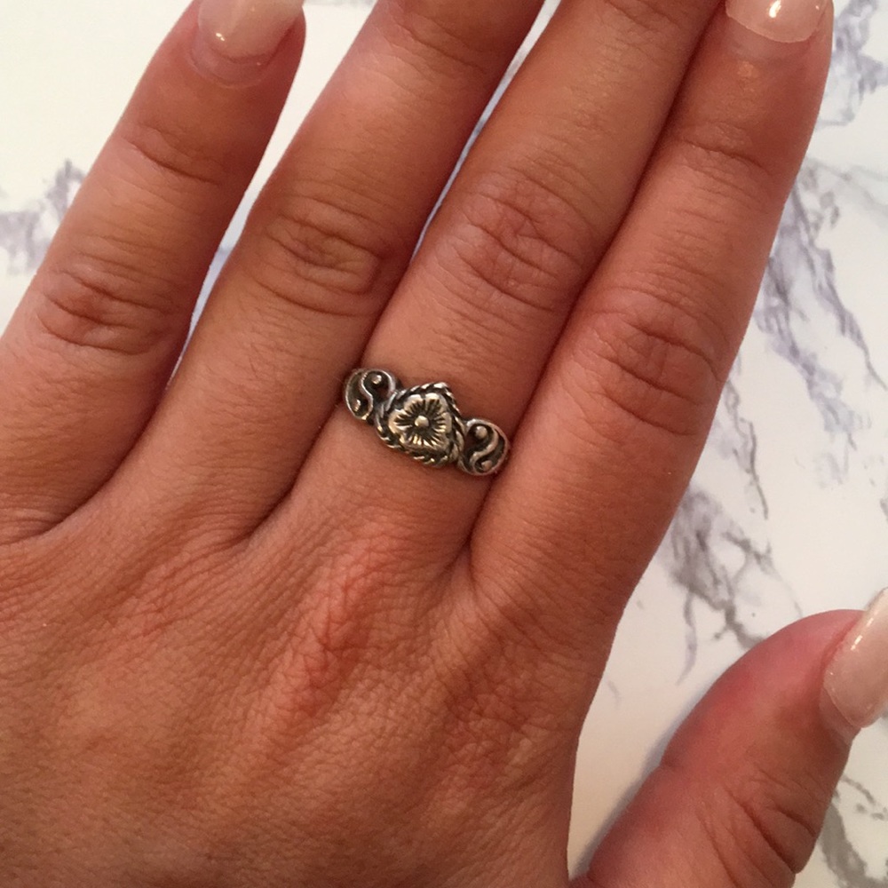 Cute Yin Yang and Heart Ring